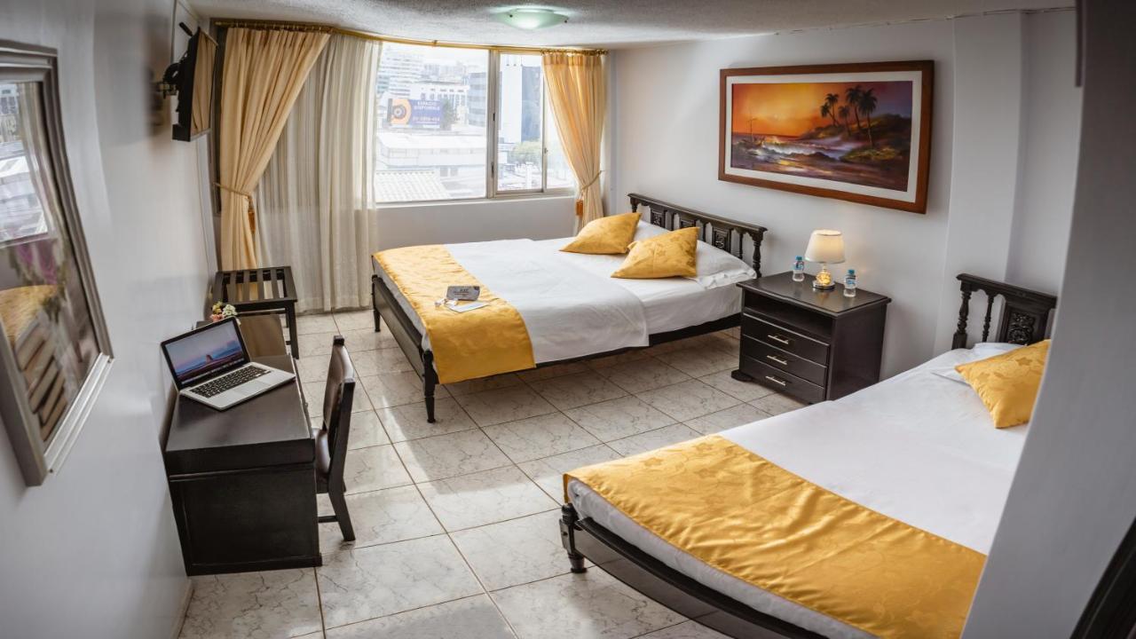 Val Hotel Santamaria 키토 외부 사진
